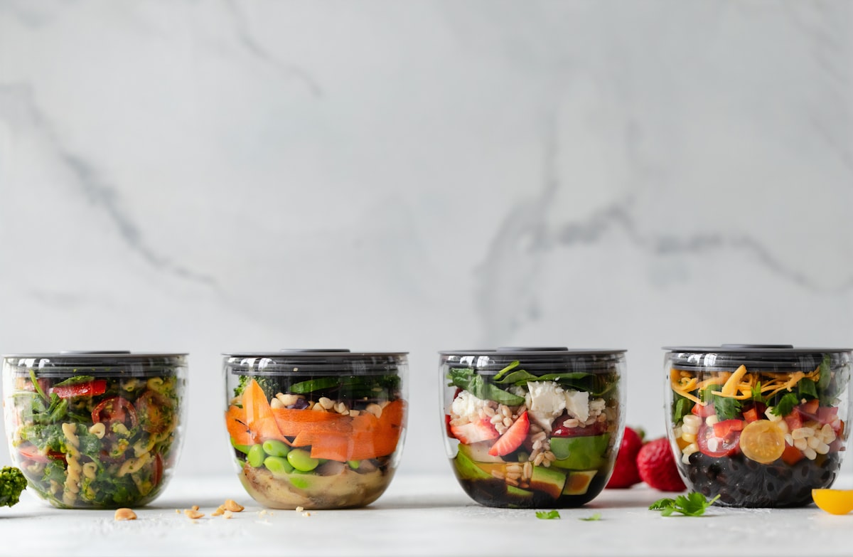Variedad de alimentos saludables y nutritivos